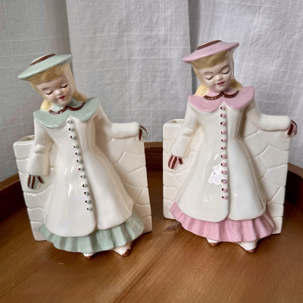 Vintage Girl Planter Pair Japan Napco Style Pink Mint Kitsch Set Of 2 MCM Vase - Picture 5 of 16